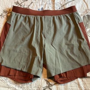 Lululemon Limited Edition (Lined) Shorts w/ Mesh